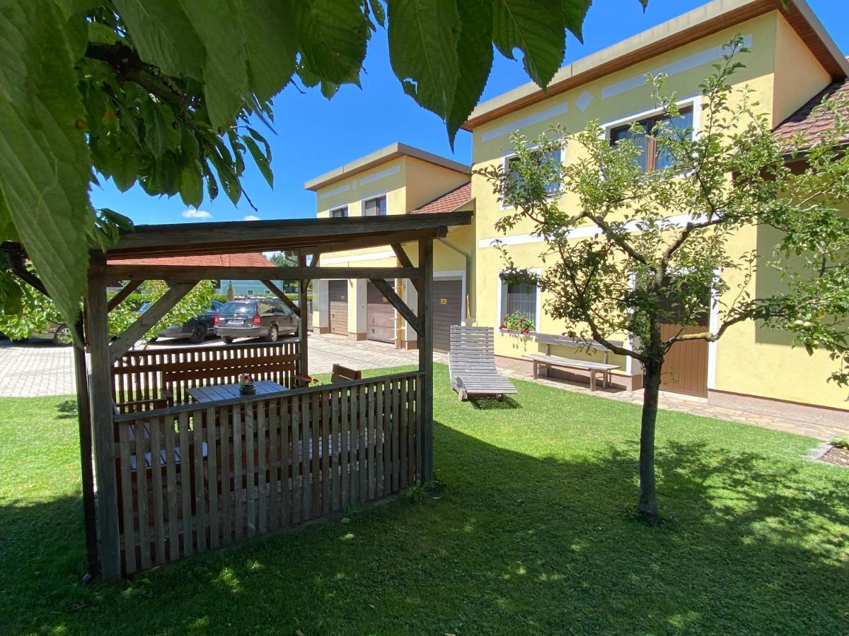 Privatzimmer Und Ferienwohnungen Leeb Persenbeug Zewnętrze zdjęcie