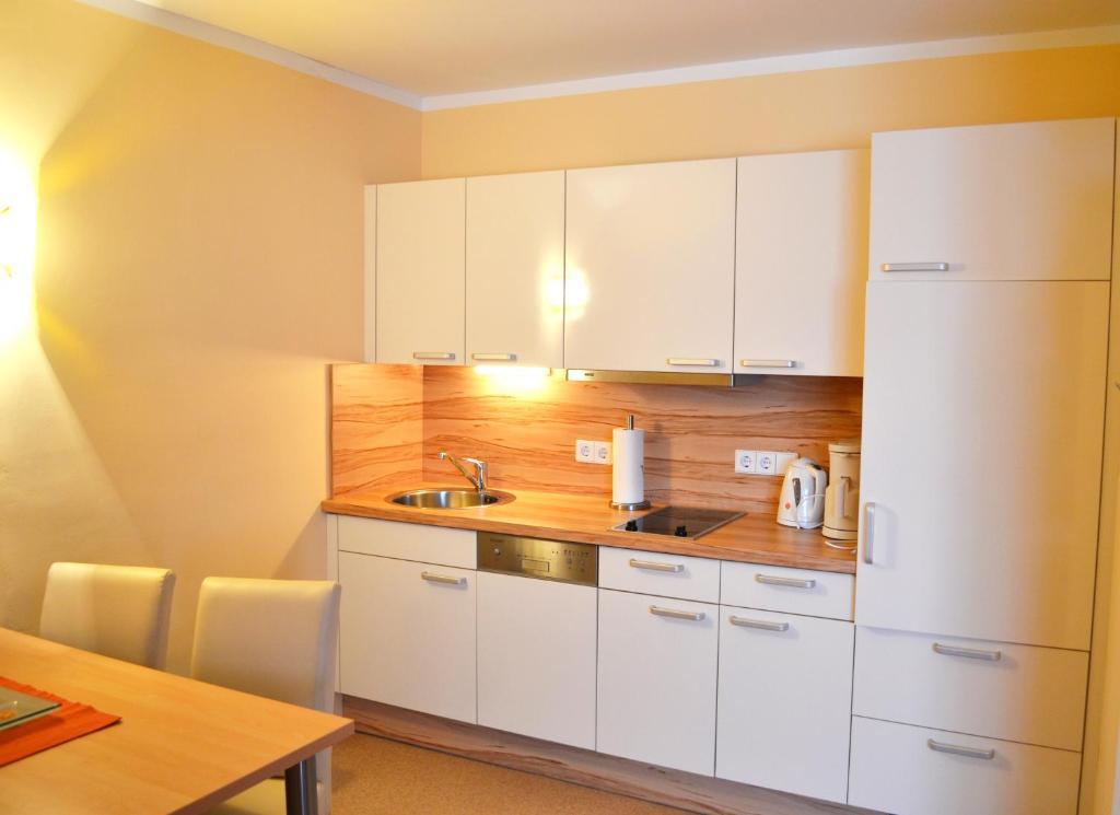 Privatzimmer Und Ferienwohnungen Leeb Persenbeug Pokój zdjęcie